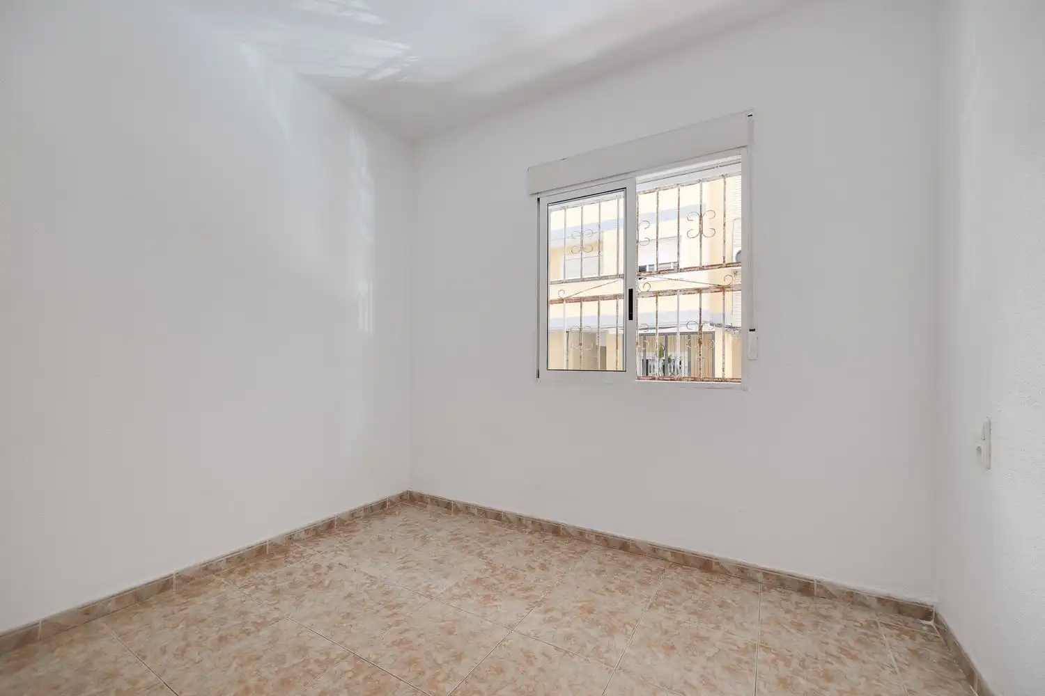 Dormitori de Planta baixa en venda en Torrevieja amb Terrassa