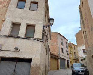 Vista exterior de Local en venda en La Torre de l'Espanyol