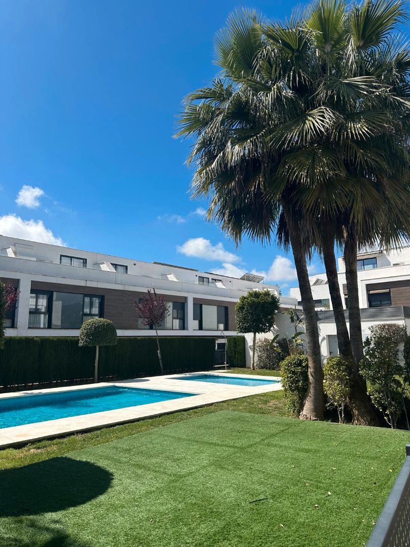 Single-family semi-detached for sale in Tablero Bajo - Arruzafilla