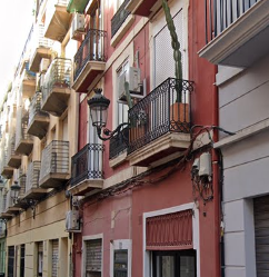 Exterior view of Building for sale in  Valencia Capital