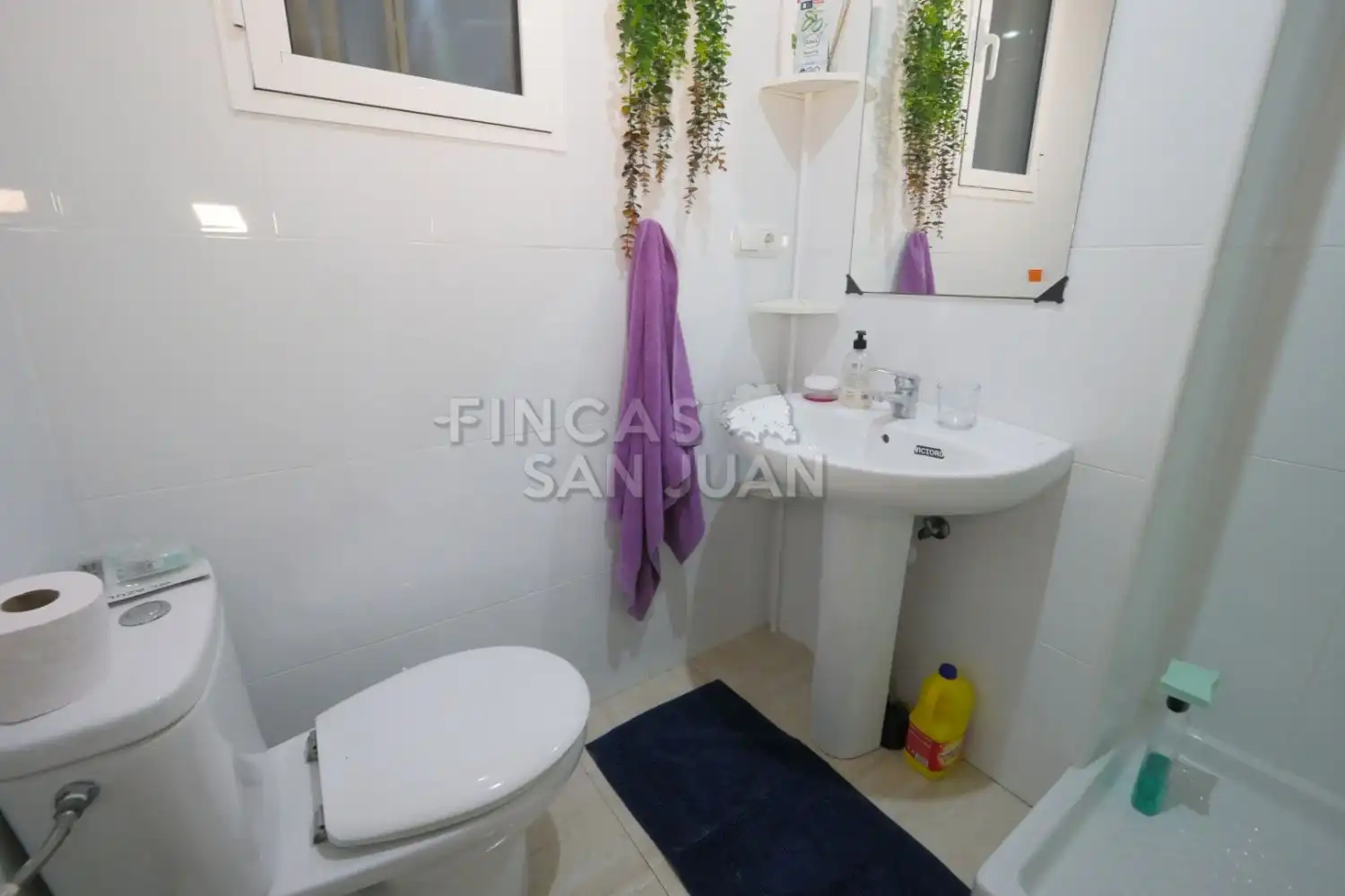 Bany de Pis en venda en Sant Joan d'Alacant amb Balcó