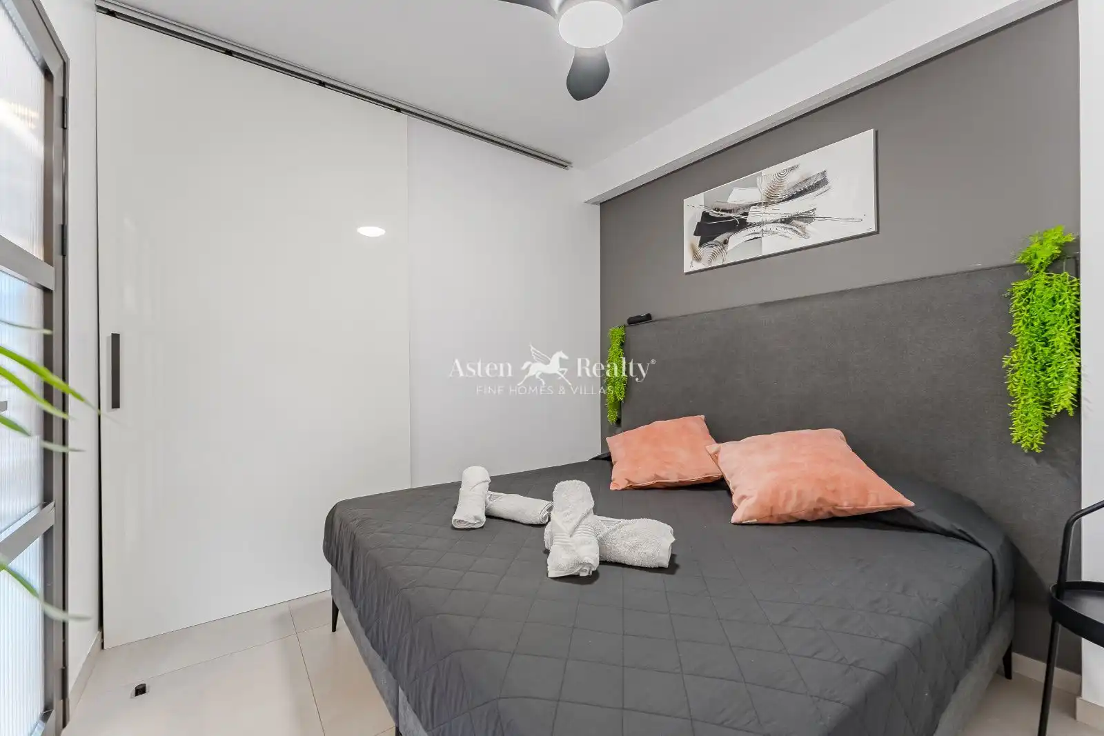 Apartment with pool for sale in Adeje 300, imagen 15