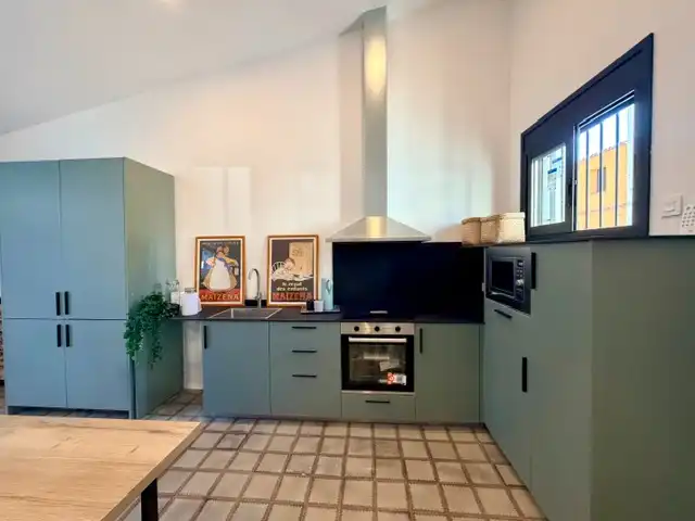 Detached homes for sale in Carrer de Fernando Poo, Els Merinals