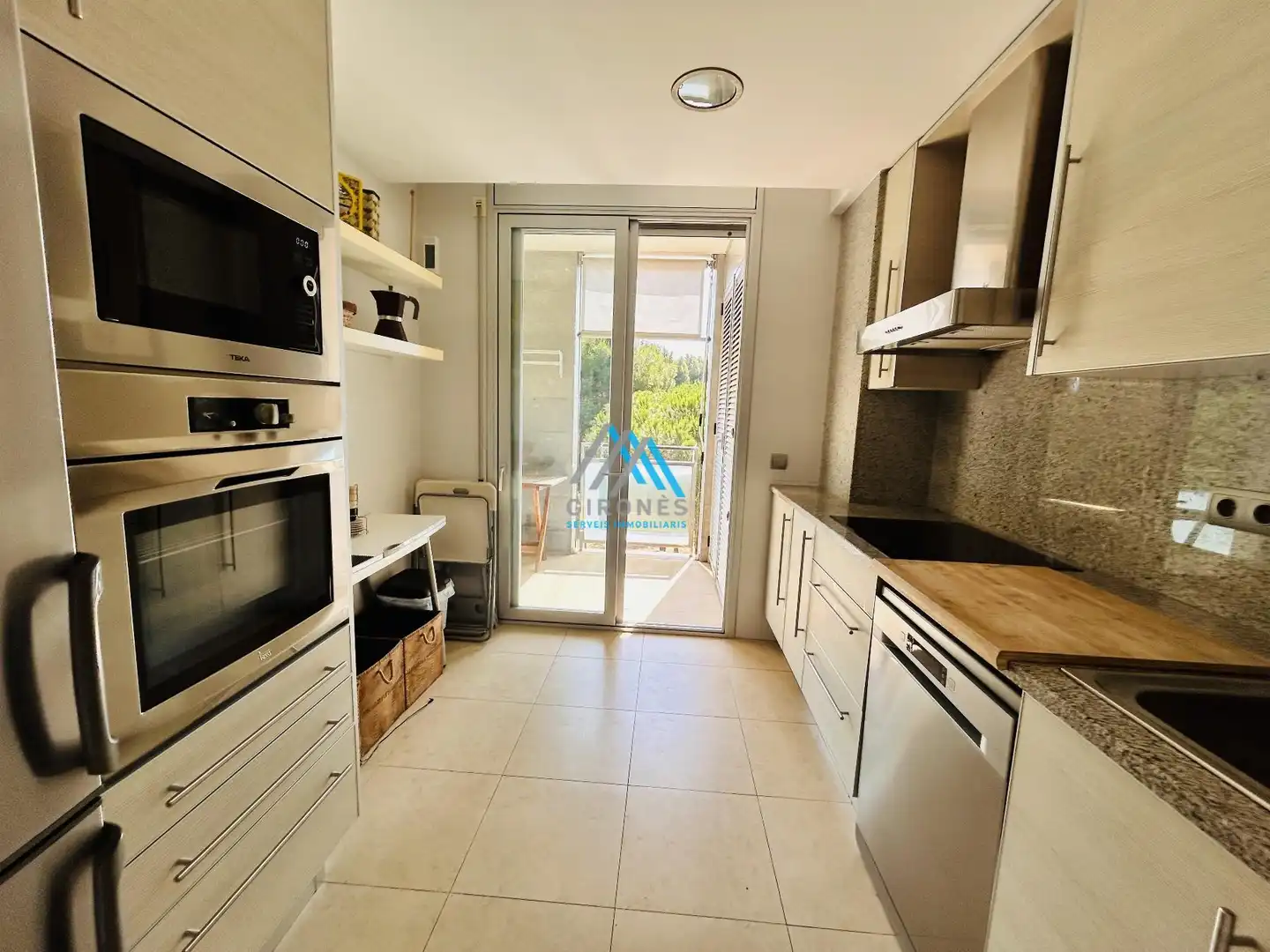 Kitchen of Attic for sale in Castell d'Aro, Platja d'Aro i s'Agaró  with Air Conditioner, Heating and Terrace