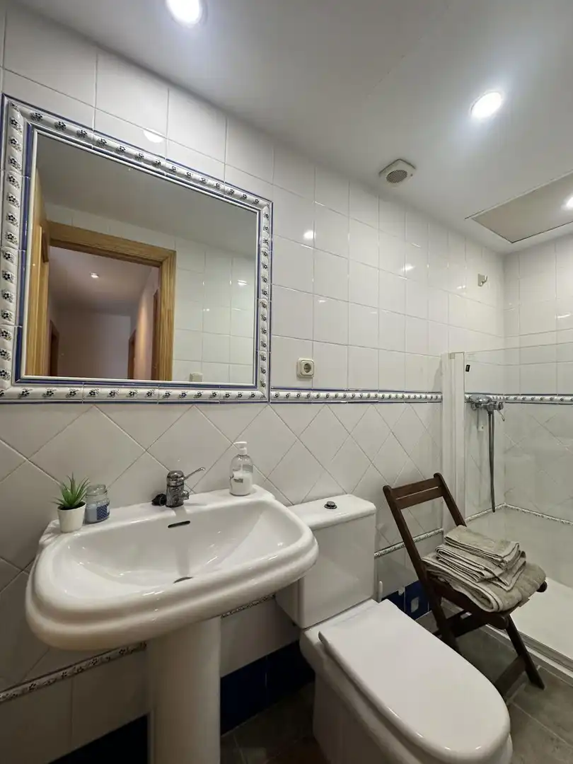 Bany de Casa o xalet en venda en Algar de Palància amb Calefacció, Terrassa i Balcó