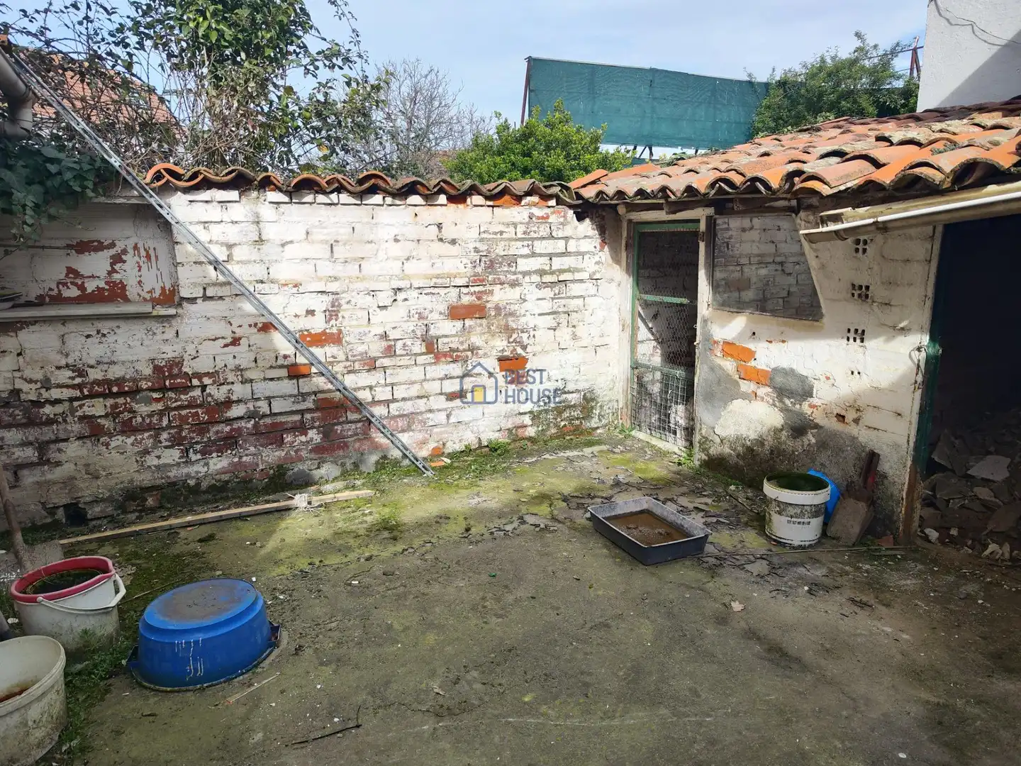 Casa o chalet en venta en León Capital  con Calefacción, Jardín privado y Trastero