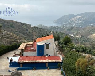 Vista exterior de Finca rústica en venda en Almuñécar amb Jardí privat, Traster i Piscina