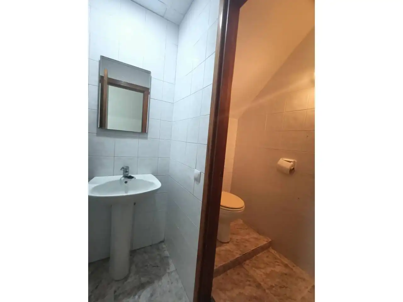 Baño de Finca rústica en venta en Sant Llorenç Savall con Aire acondicionado y Terraza