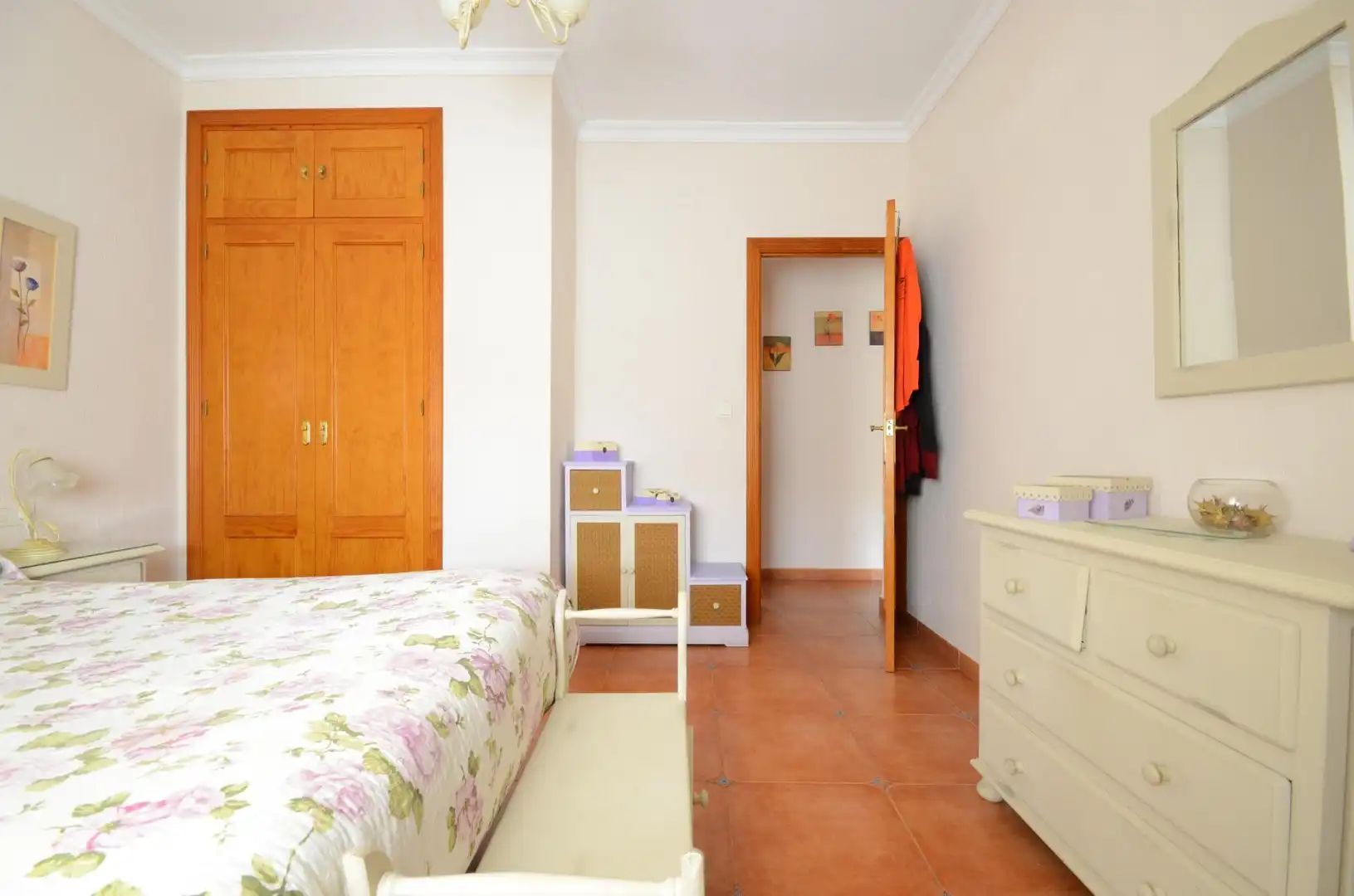Habitación de Local en venta en Mazagón