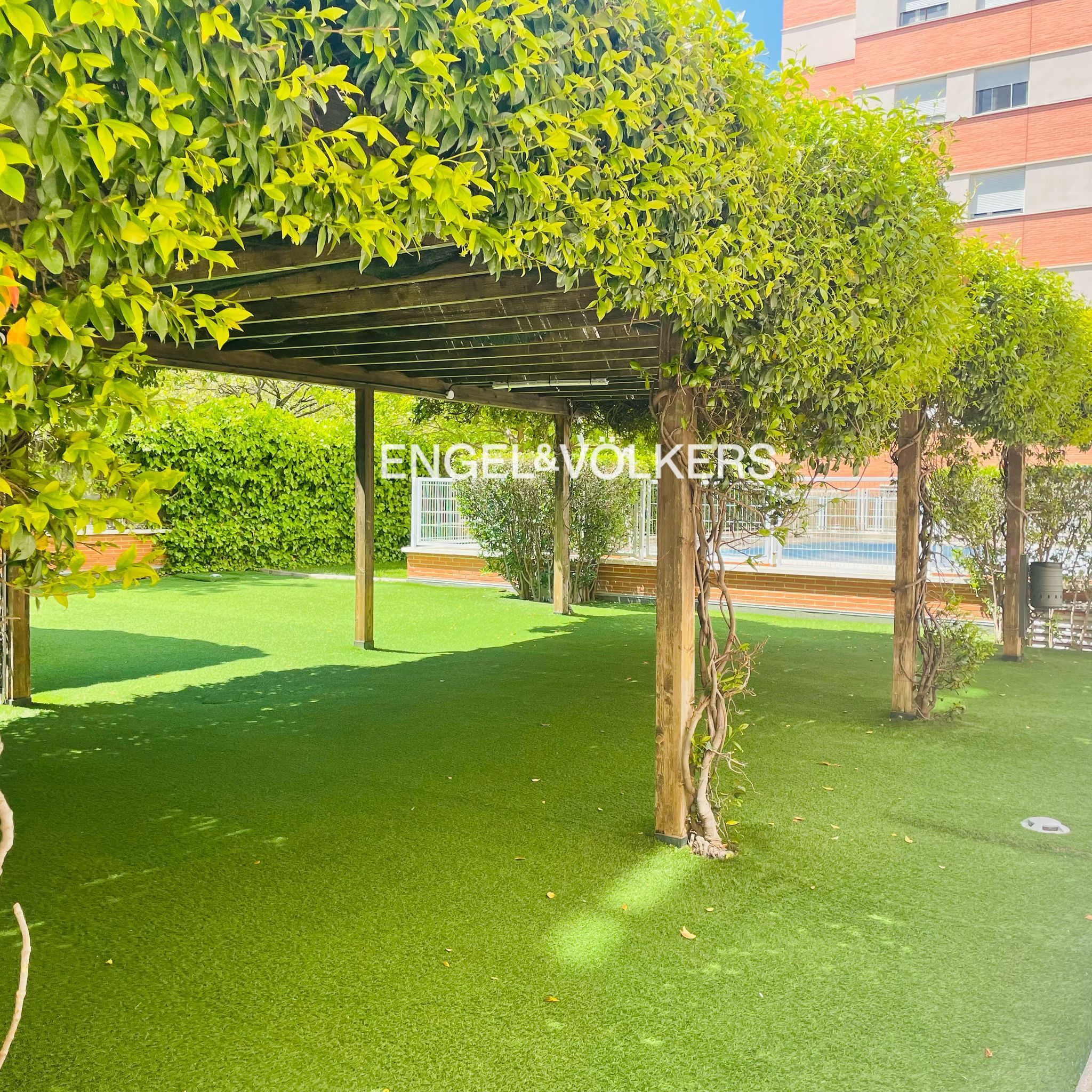 Terrassa de Apartament de lloguer en  Madrid Capital amb Aire condicionat, Calefacció i Terrassa
