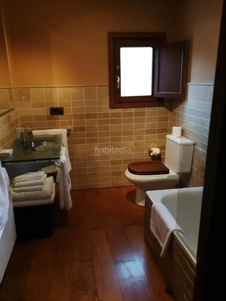 Casa con jardín en venta en Camino Posada la Vieja 98, imagen 2