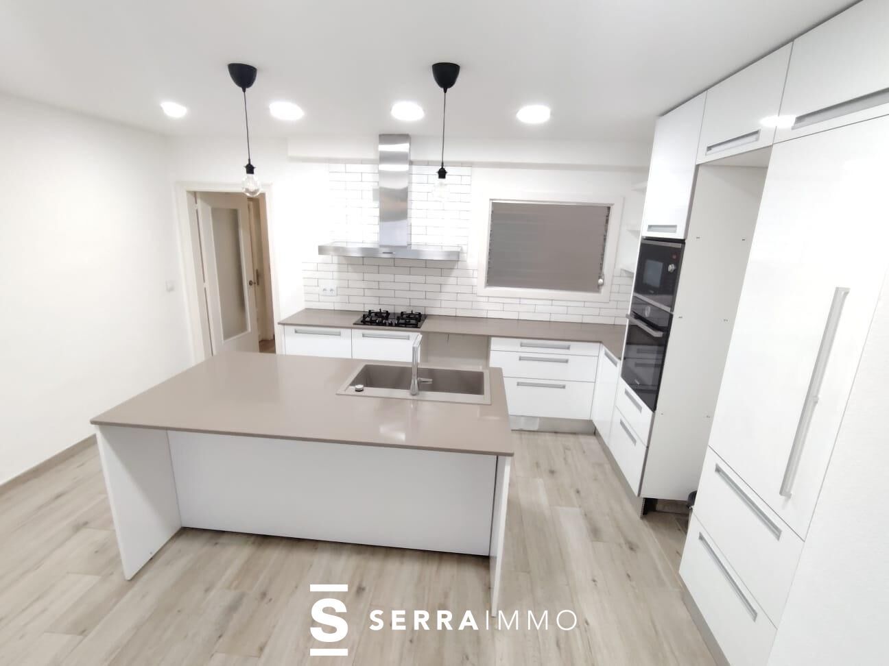 Cuina de Pis de lloguer en Vilafranca del Penedès amb Aire condicionat, Calefacció i Traster