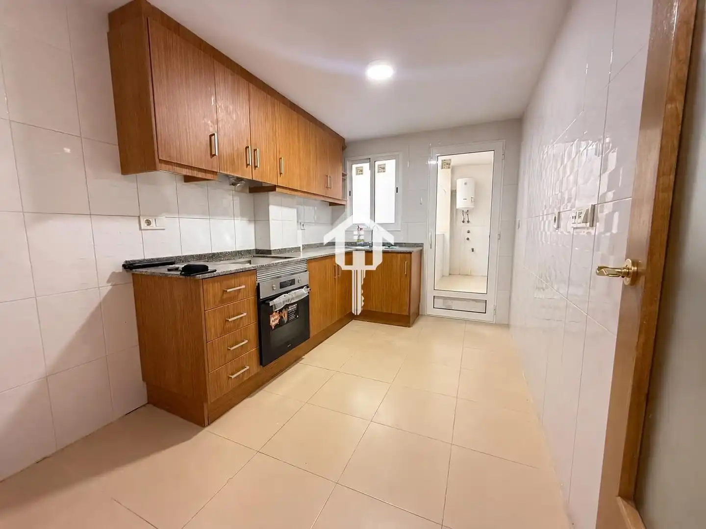 Flat with terrace for sale in Calle VICARI SAMUEL RIQUELME, imagen 4