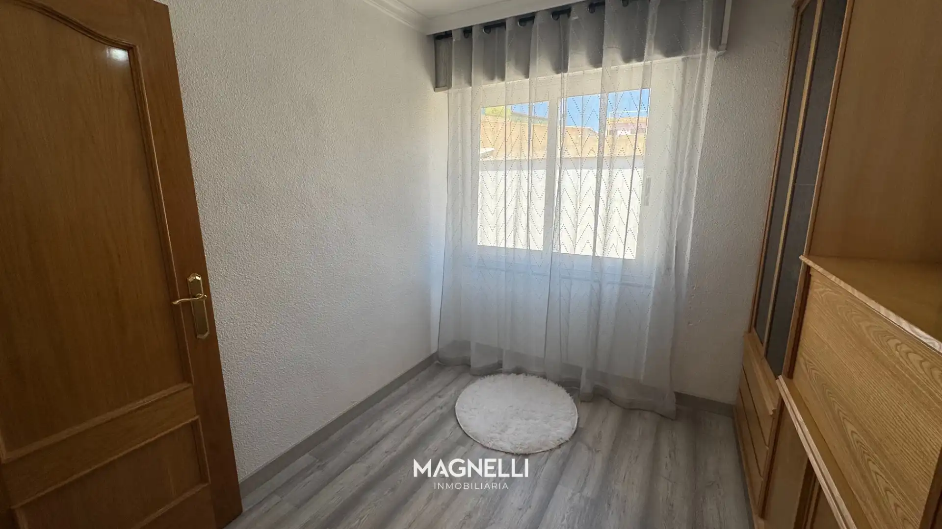 Habitación de Piso en venta en Elda con Aire acondicionado y Amueblado