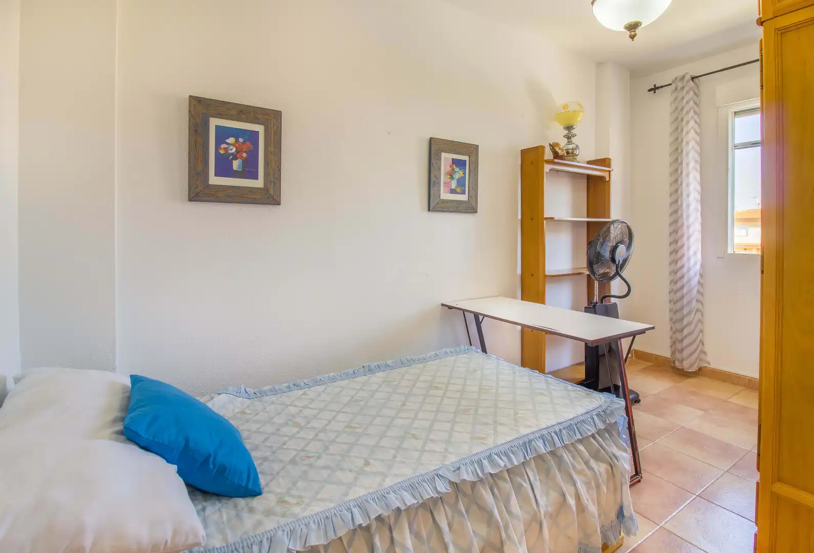 Habitación de Casa adosada en venta en Punta Umbría con Calefacción y Terraza