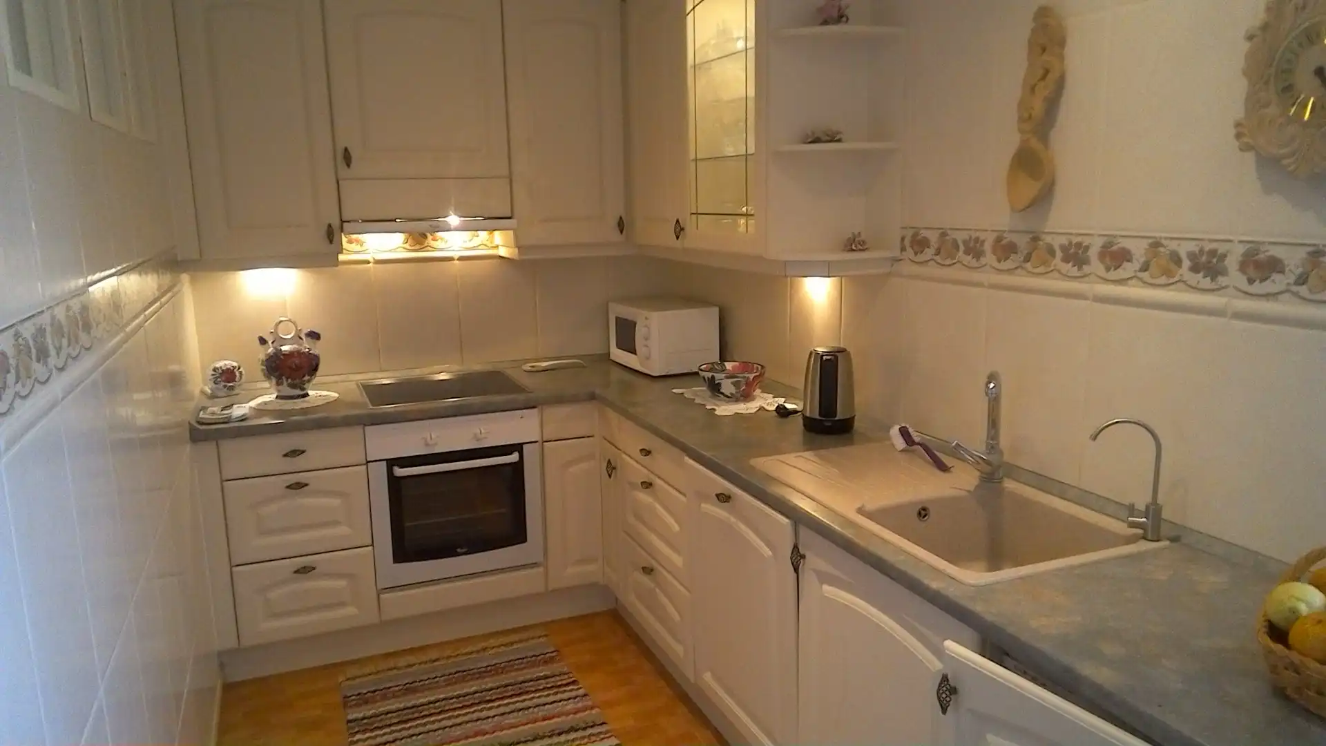 Cocina de Casa o chalet en venta en L'Alfàs del Pi con Aire acondicionado, Jardín privado y Terraza