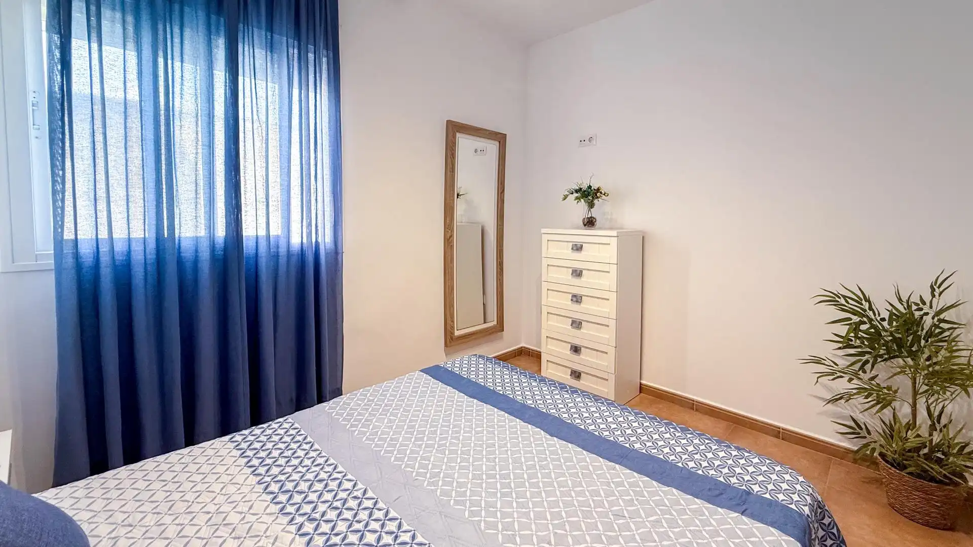 Habitación de Piso en venta en Jerez de la Frontera con Aire acondicionado, Calefacción y Amueblado