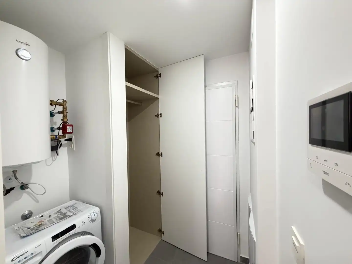 Apartament amb terrassa en venda a Calle de la loma, imagen 12