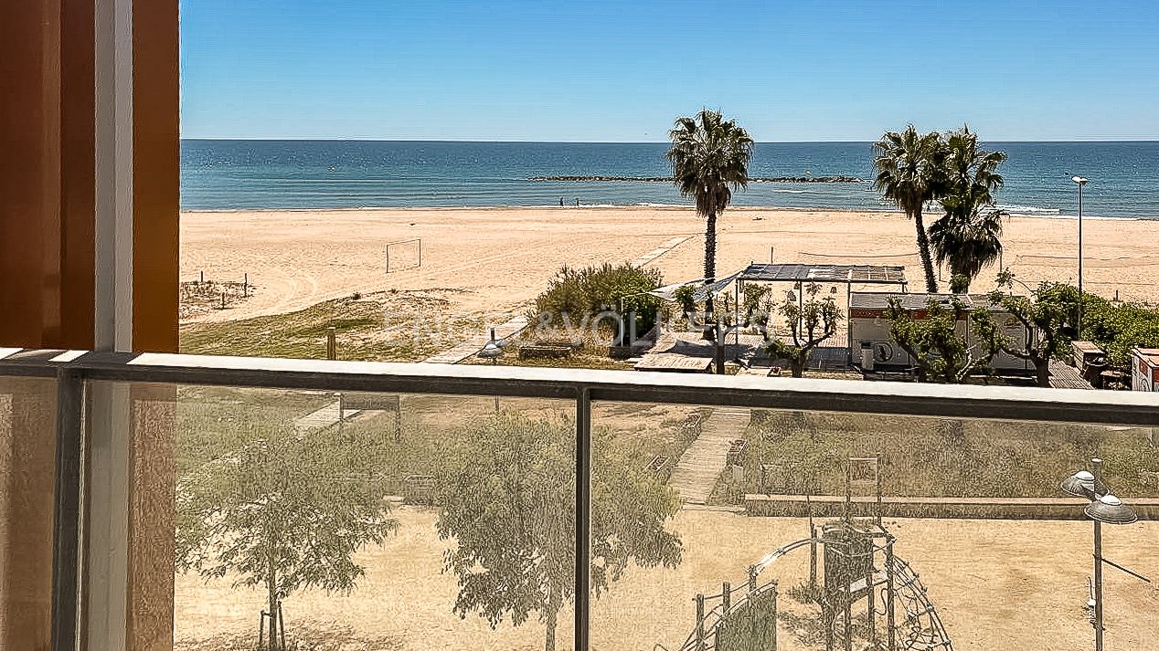Terrassa de Apartament de lloguer en Cubelles amb Aire condicionat, Calefacció i Parquet