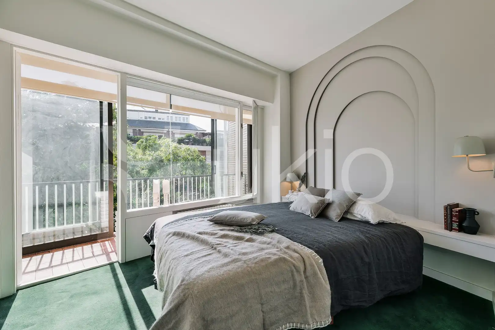 Dormitori de Apartament de lloguer en Barcelona amb Aire condicionat, Calefacció i Moblat