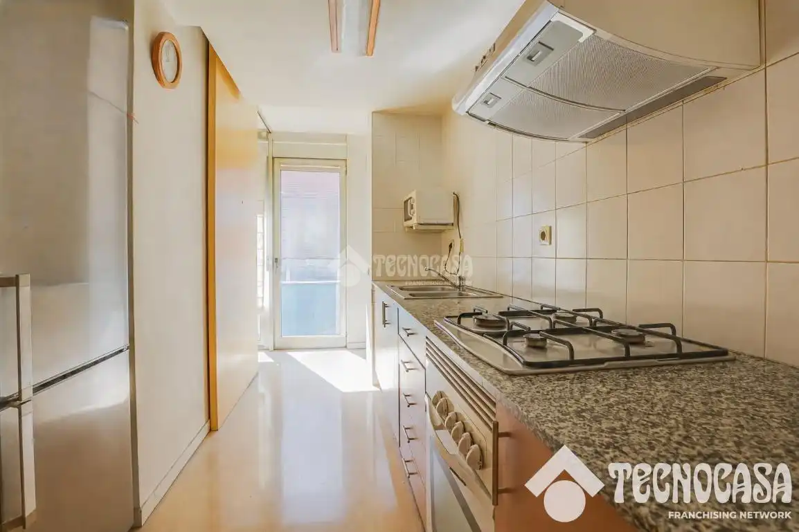 Cuina de Pis en venda en Barcelona amb Balcó
