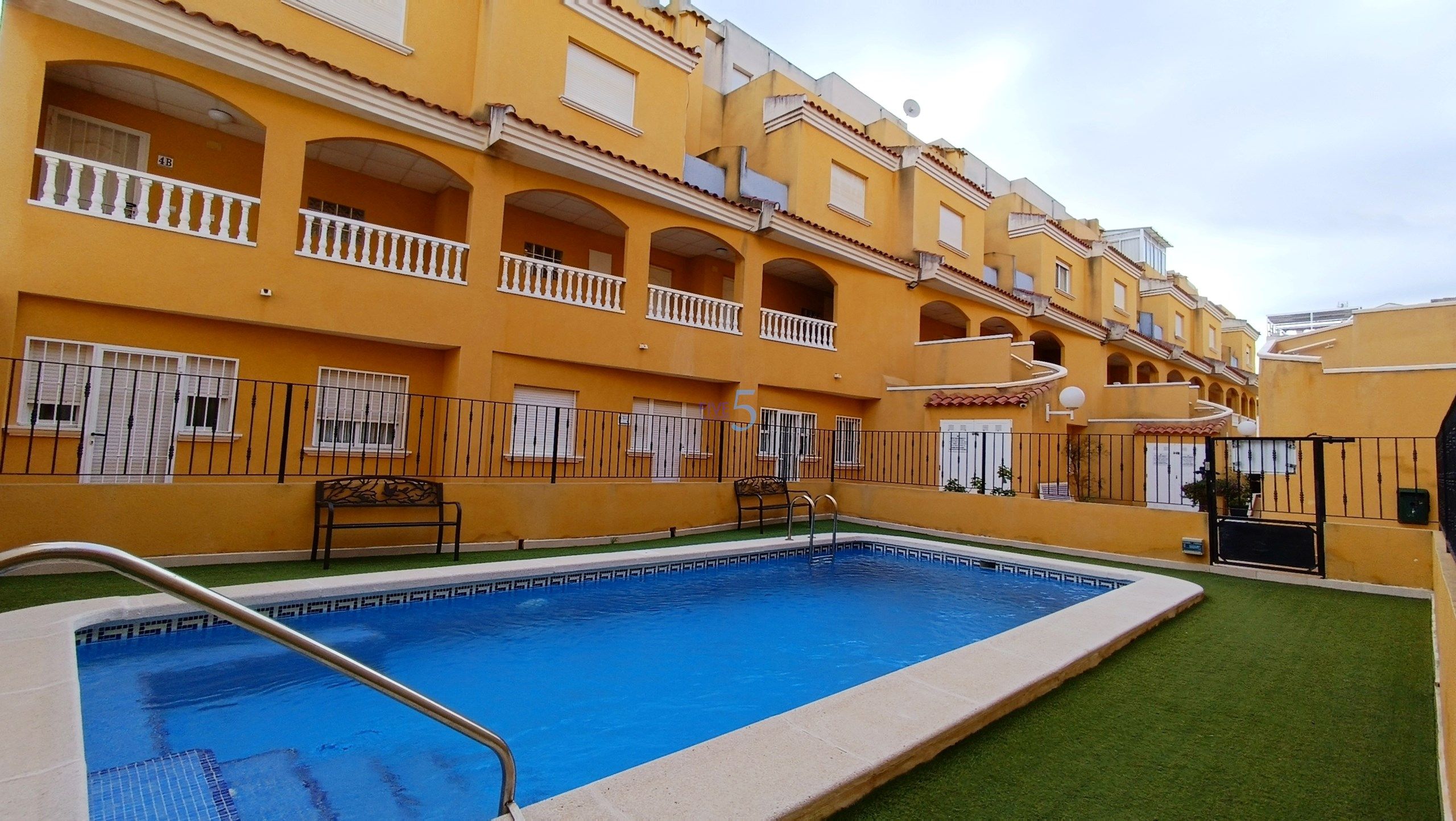 Casa adosada en venda a Avenida Juan Carlos I