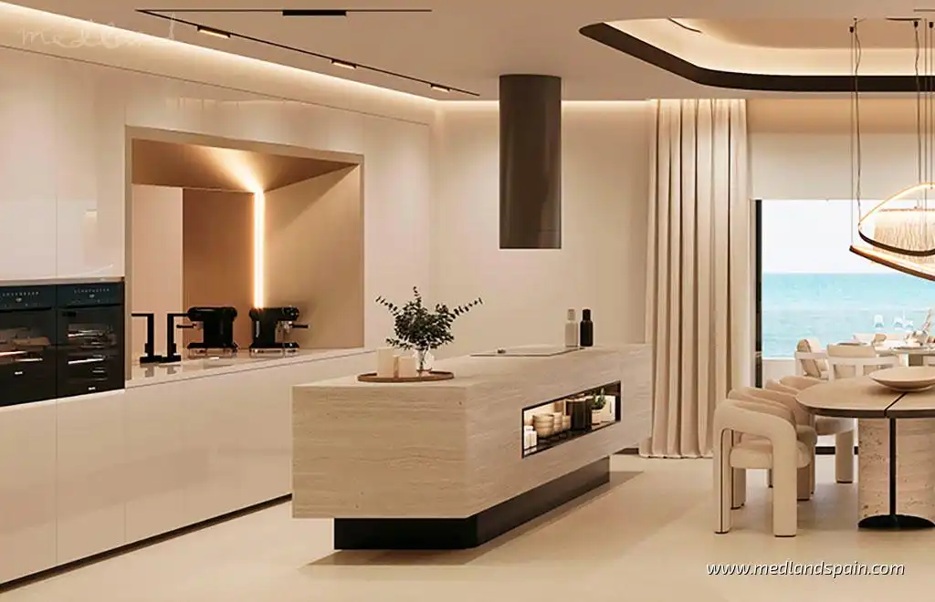 Cocina de Apartamento en venta en Marbella con Jardín privado, Terraza y Trastero