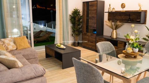 HERMOSA VILLA CON 5 DORMITORIOS Y FANTÁSTICAS VISTAS AL CAMPO DE GOLF LA MARQUESA! Sueña con una villa espaciosa y lista para entr, imatge 5