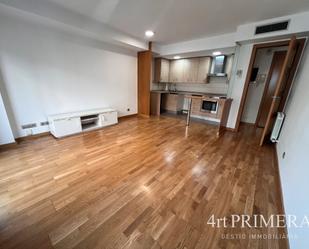 Living room of Flat to rent in Granollers  with Air Conditioner, Heating and Parquet flooring