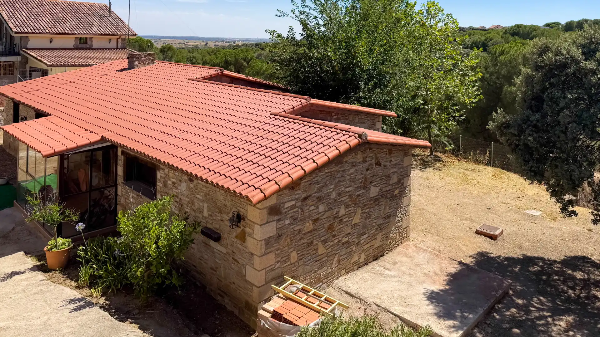 Vista exterior de Casa o xalet en venda en Galapagar amb Aire condicionat, Jardí privat i Forn