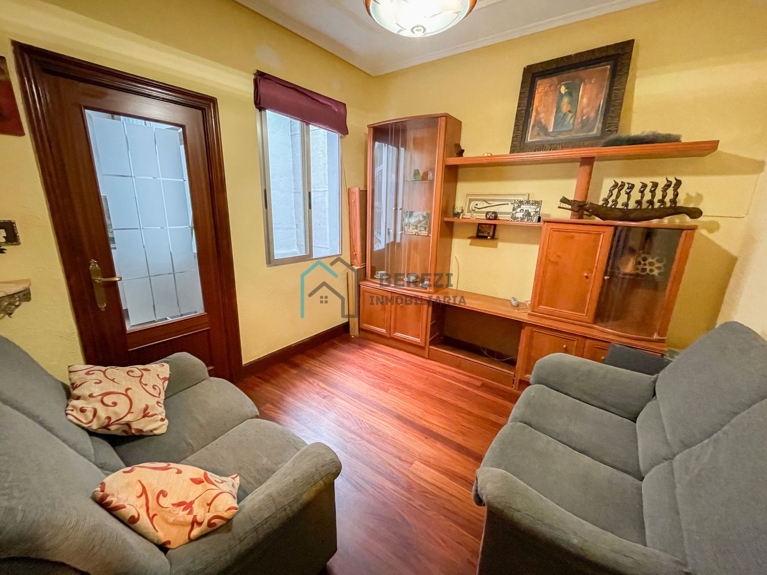Living room of Flat for sale in Bermeo  with Furnished and Balcony