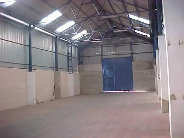 Fabrikhallen zur Miete in Valencina de la Concepción