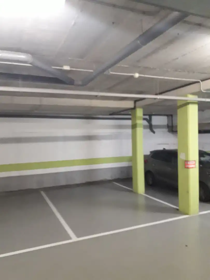 Einzelparkplatz mit Aufzug zum Verkauf in Carrer de Ramon Mas, imagen 2