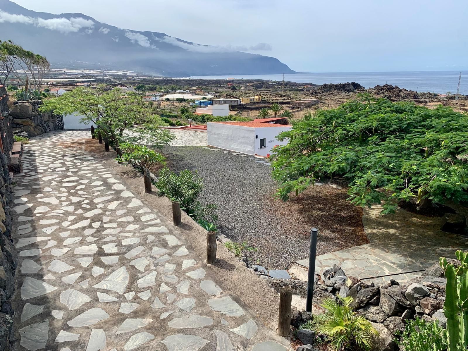 Exterior view of House or chalet for sale in Frontera  with Furnished