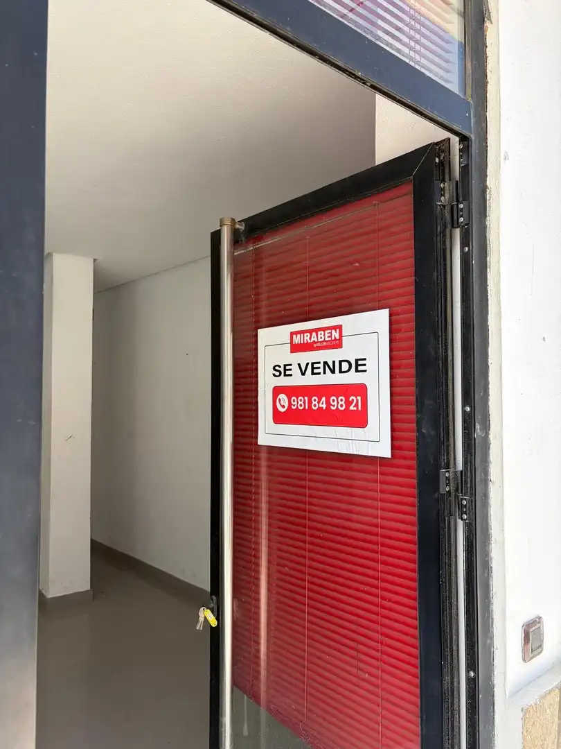 Local en venda en Ribeira