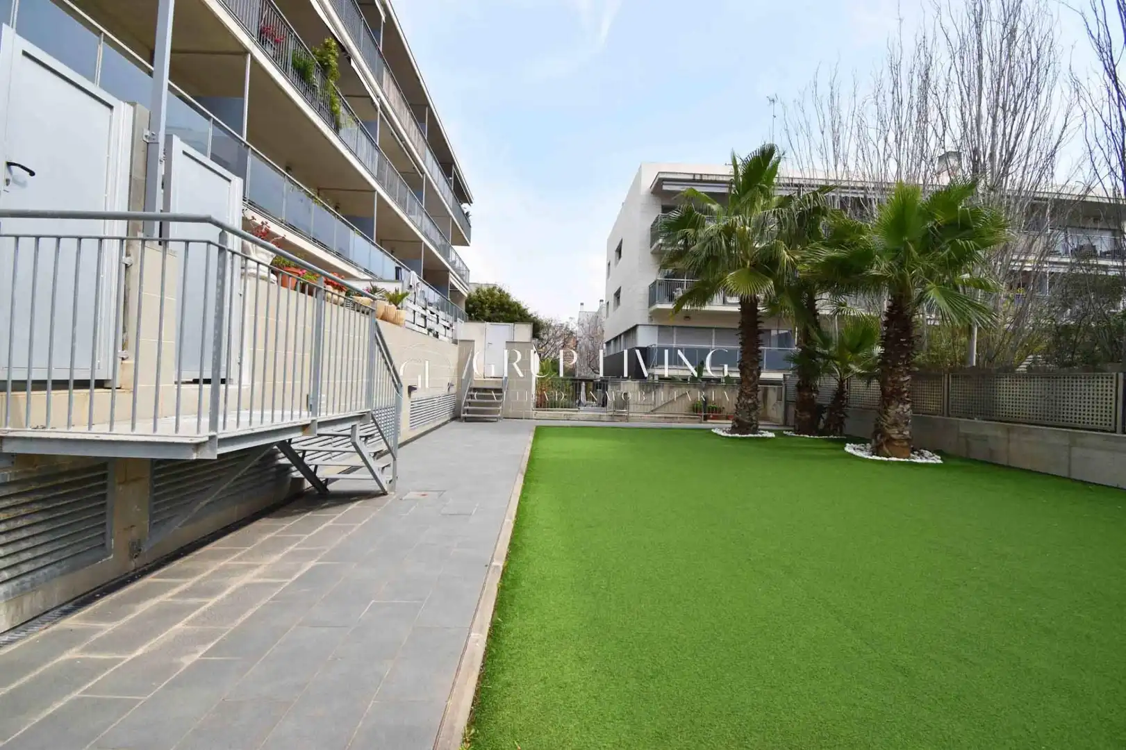 Terrassa de Pis en venda en Sitges amb Aire condicionat, Calefacció i Jardí privat