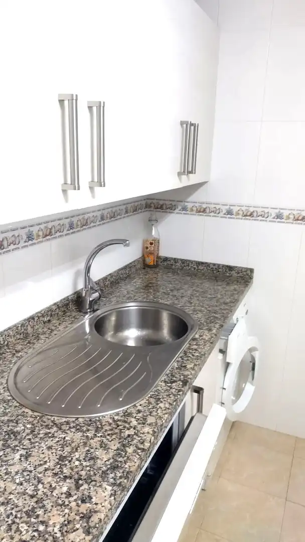 Appartement avec terrasse à louer à El Portil, imagen 6