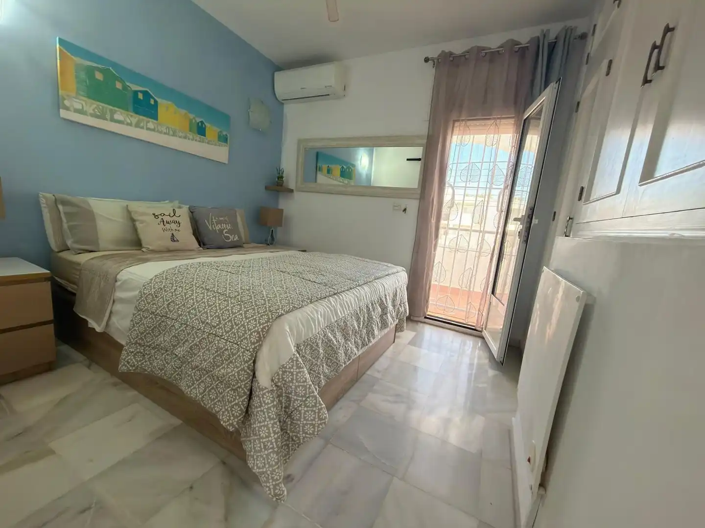 Habitación de Dúplex en venta en El Palmeral