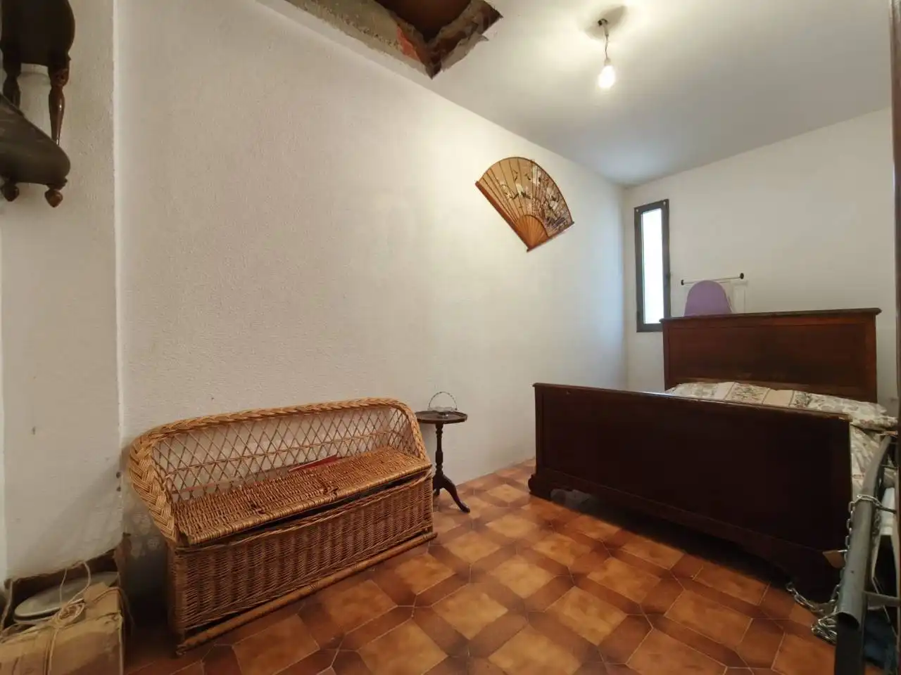 Bedroom of Houses for sale in Pedrosa de Río Úrbel  with Heating and Parquet flooring