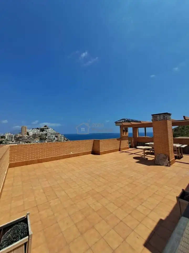 Terraza de Ático en venta en Villajoyosa / La Vila Joiosa con Aire acondicionado, Terraza y Piscina comunitaria