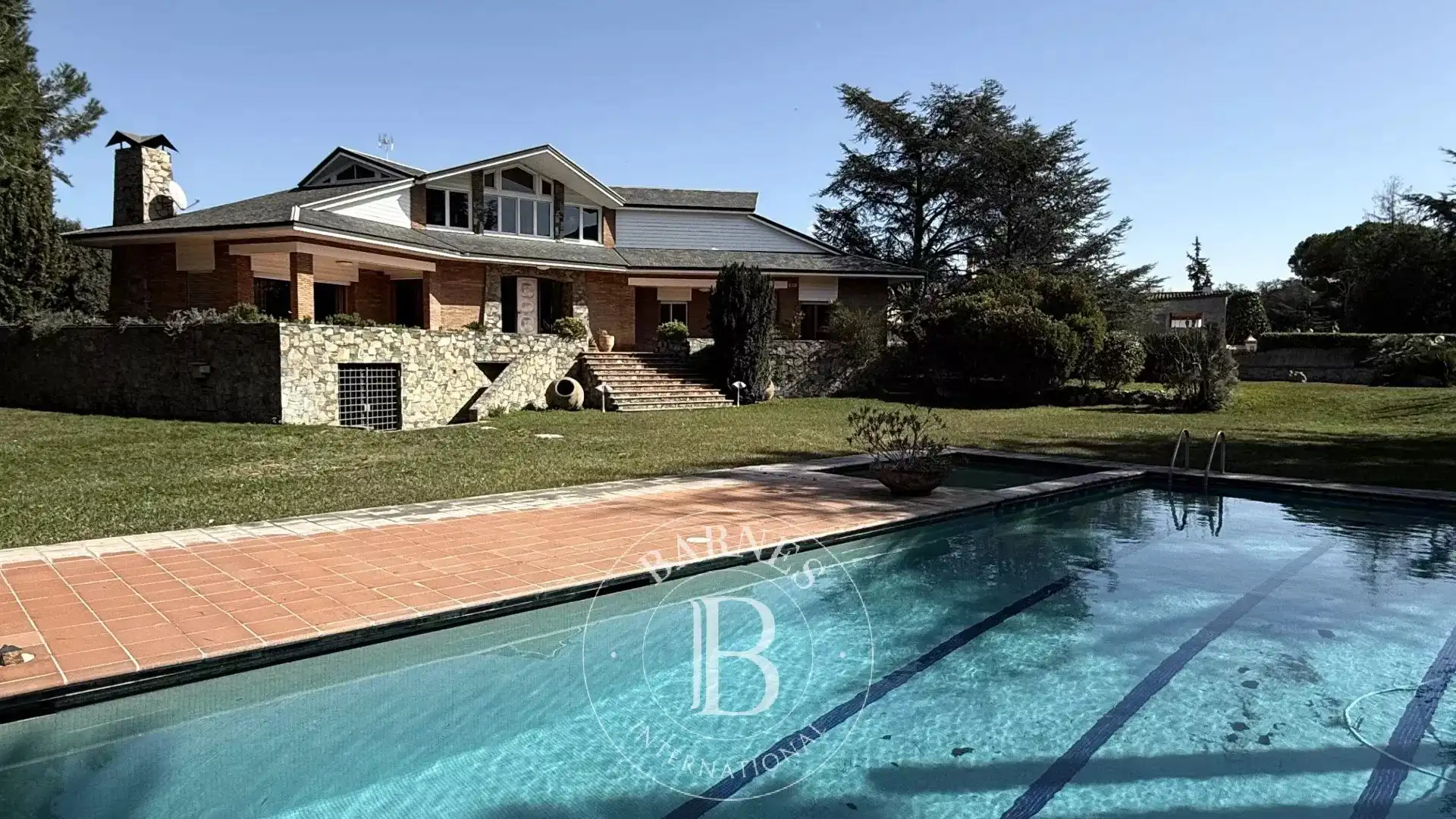 Piscina de Casa o xalet en venda en Montornès del Vallès amb Aire condicionat, Calefacció i Jardí privat