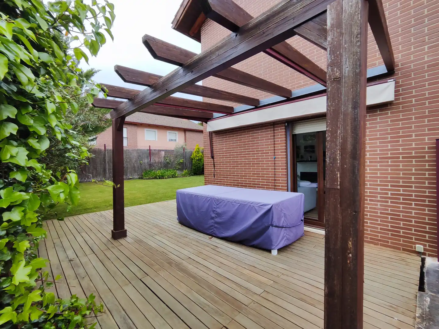 Terraza de Casa adosada en venta en Sojuela con Calefacción, Jardín privado y Parquet