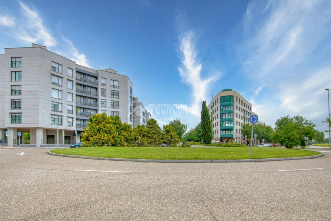 Exterior view of Flat for sale in Valladolid Capital  with Heating, Terrace and Balcony