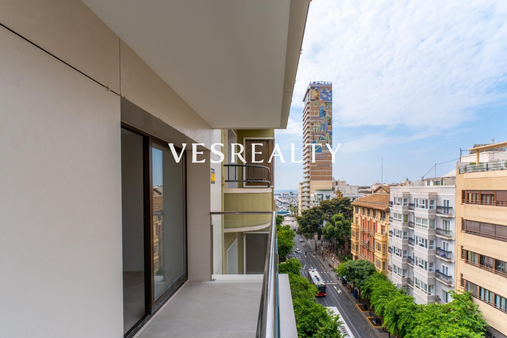Vista exterior de Pis en venda en Alicante / Alacant amb Aire condicionat, Calefacció i Terrassa