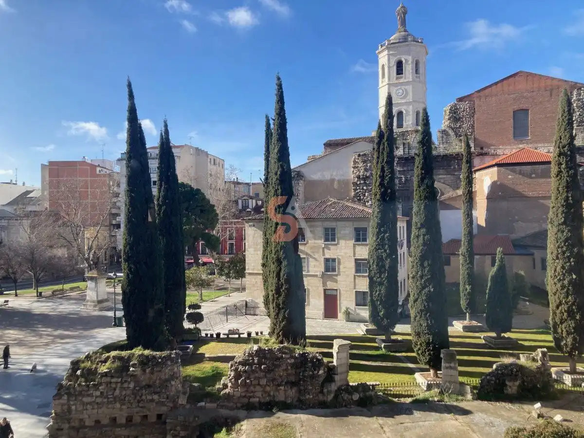 Exterior view of Flat for rent in Valladolid  with Heating and Furnished