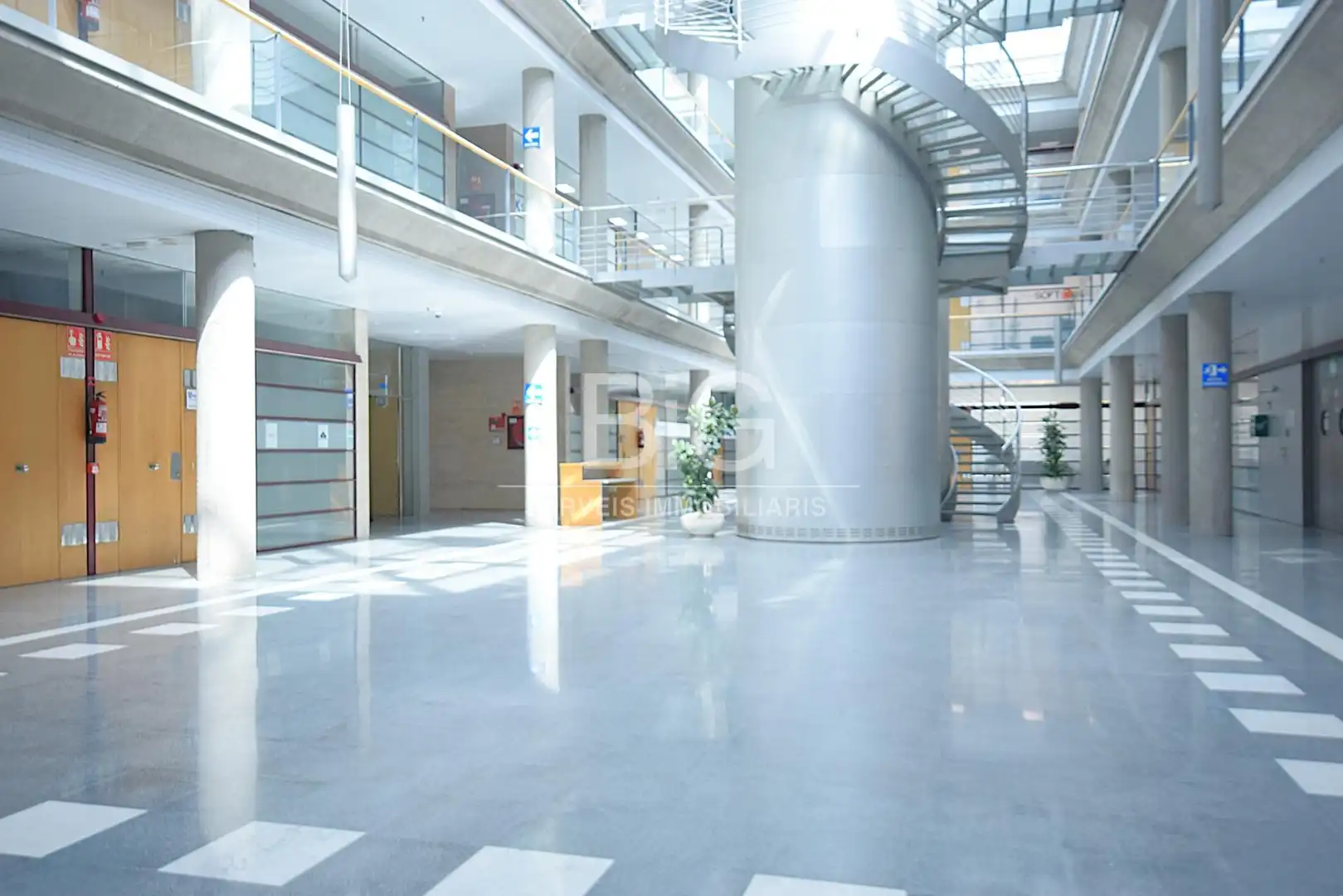 Office space with lift to rent in Pla d'en Boet, imagen 17