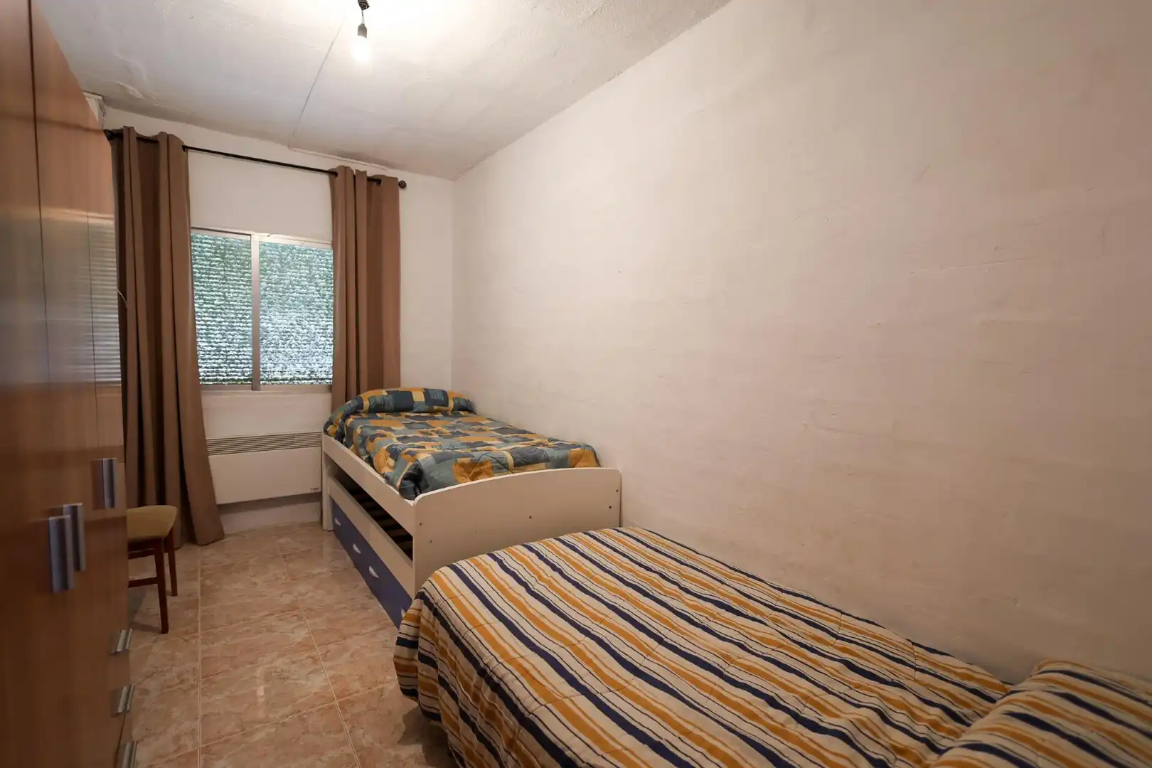 Dormitori de Casa o xalet en venda en Cogollos de la Vega amb Piscina