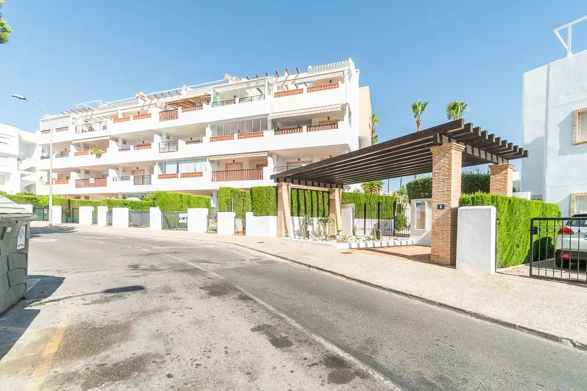 Vista exterior de Apartament en venda en Orihuela