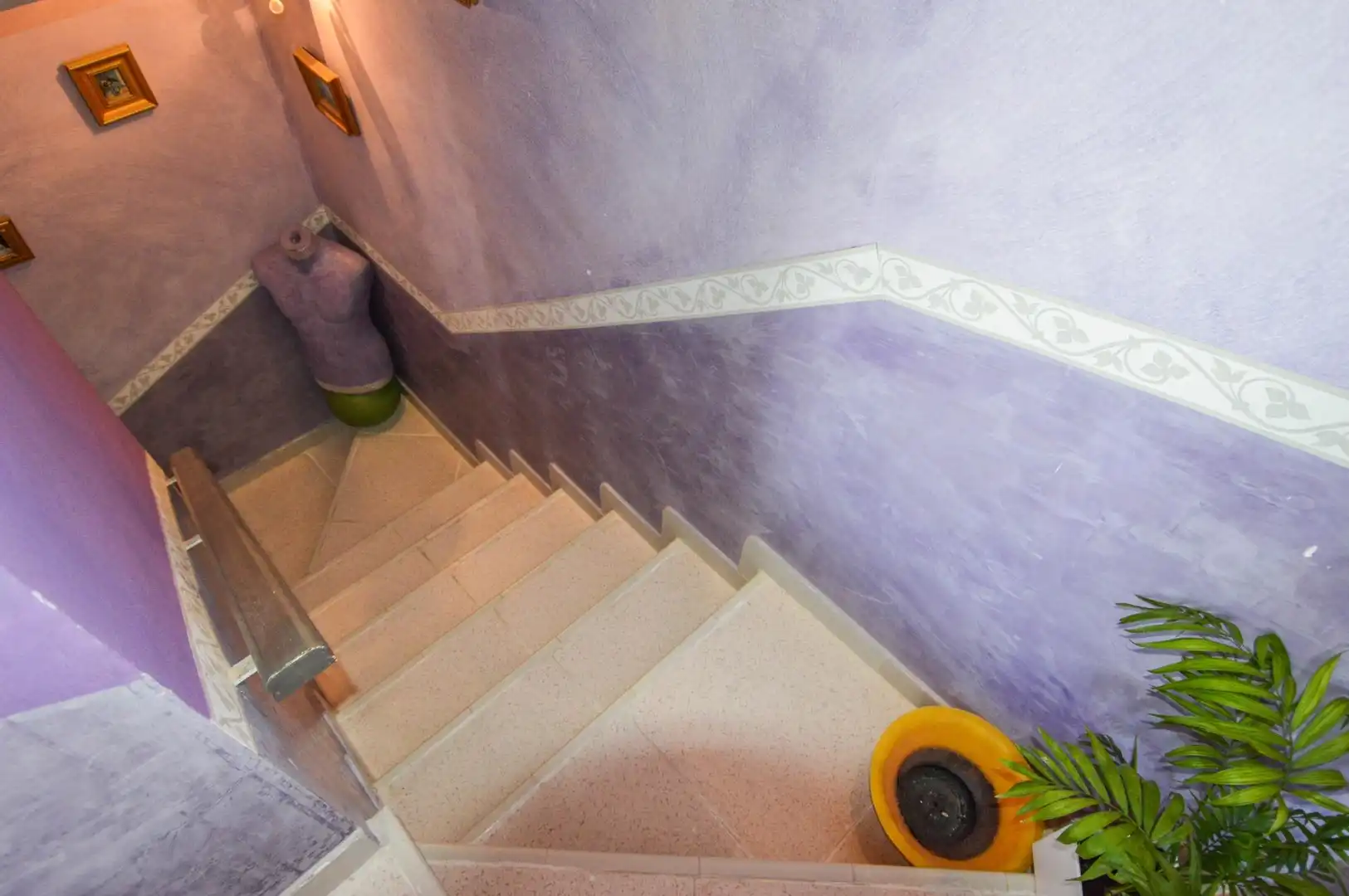 Maisonette zum Verkauf in Mogán mit Klimaanlage, Privatgarten und Terrasse