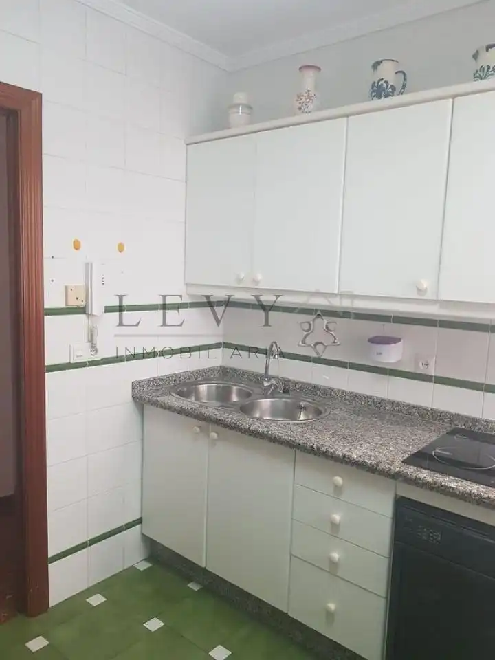 Küche von Wohnung zur Miete in Málaga mit Heizung und Möbliert
